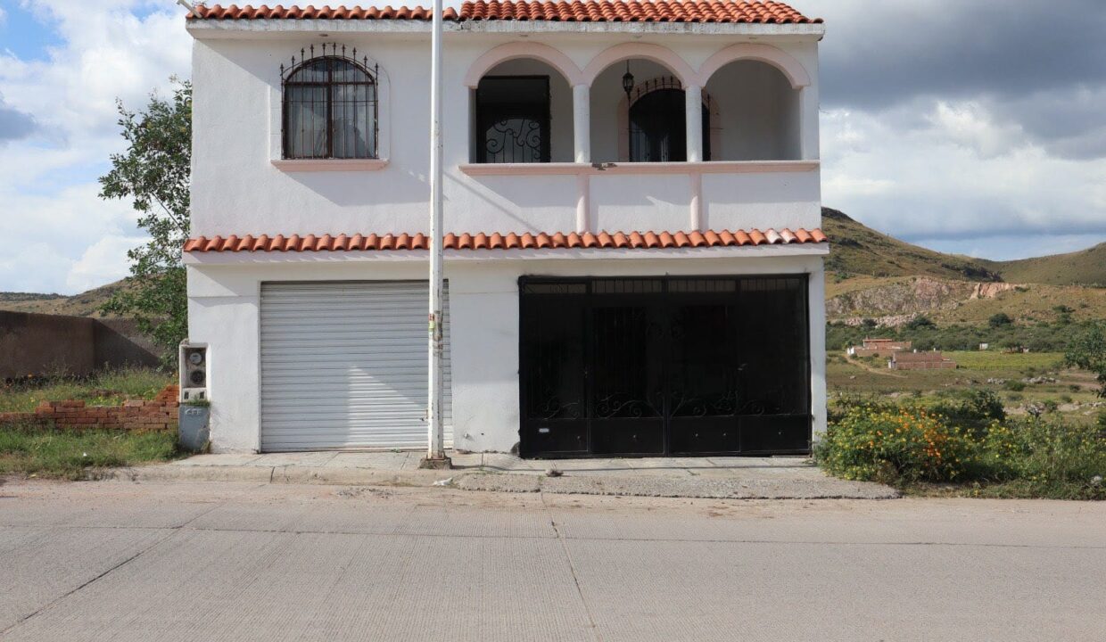 WhatsApp Image 2025-10-23 at 2.59.56 PM