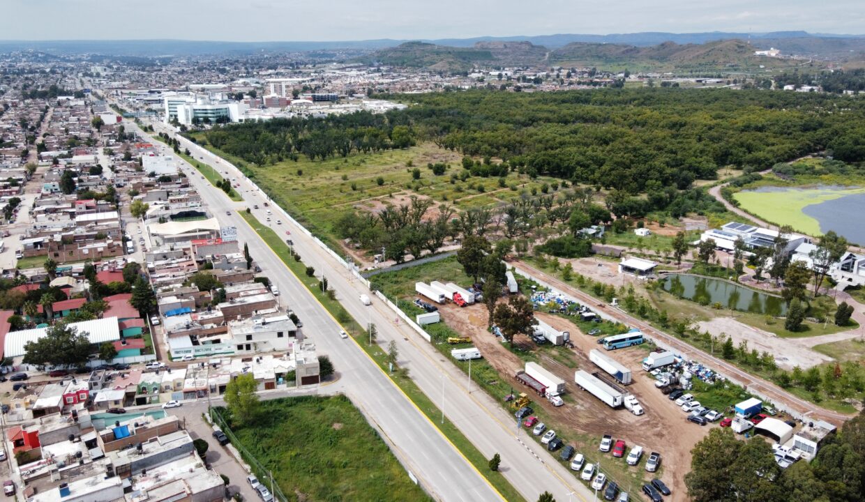 dji_fly_20251001_112100_975_1759339369921_photo_optimized