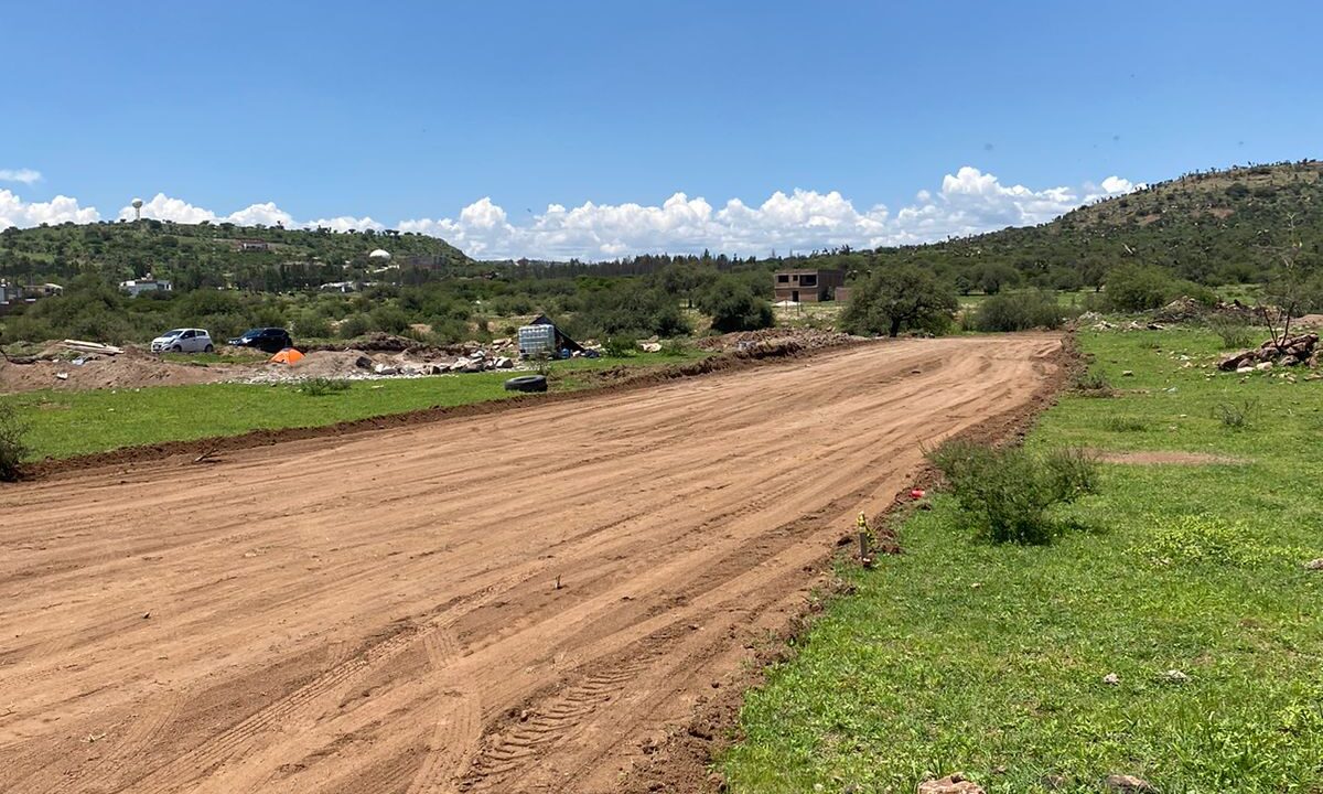 3f1f7cc6-e0d2-44b1-aa12-c89bd5eacc54 (1)