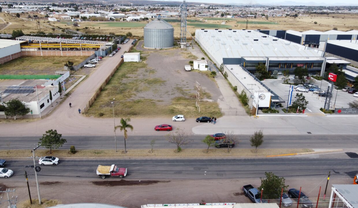 9e27b903-54a0-43d0-9b30-3364689ac13c