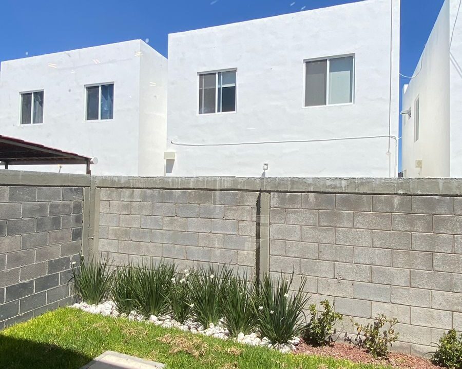 WhatsApp Image 2025-10-20 at 13.26.18 (1)