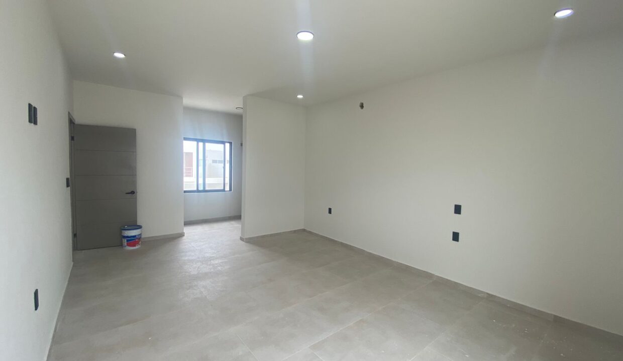 d3a69640-362a-4ed0-8fc7-32b97e4fbf5d